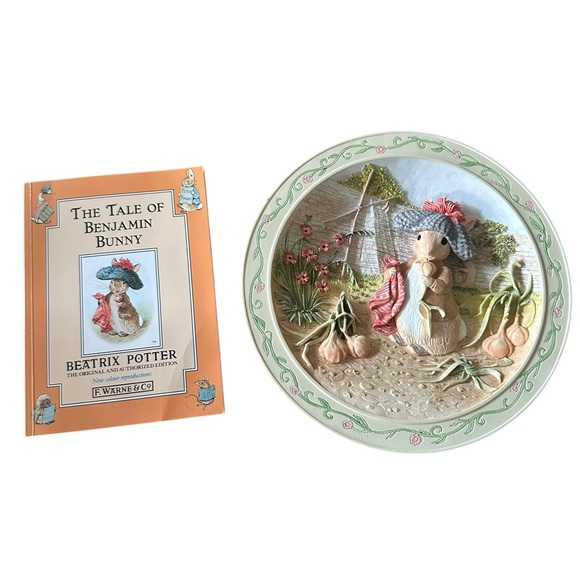Davenport Pottery Other - Davenport Pottery “The Tale of Benjamin Bunny” Collectors Plate & Book